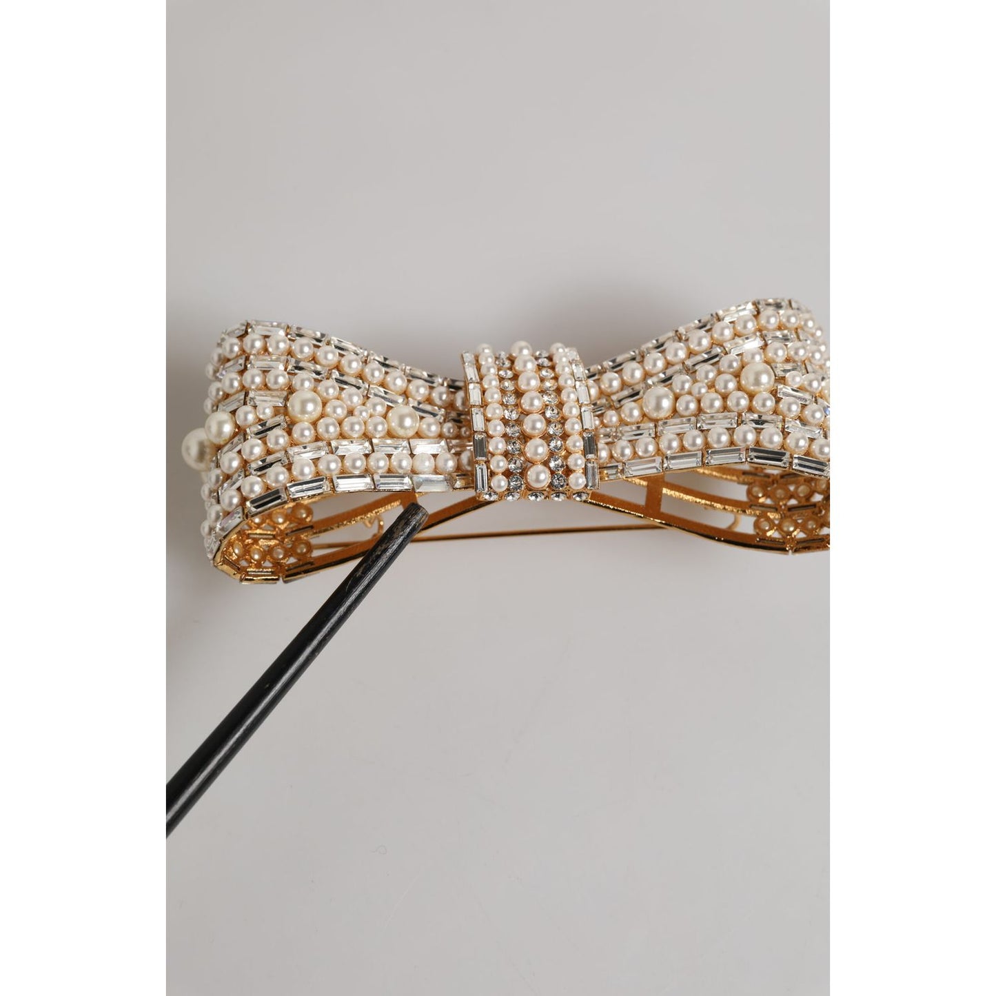 Dolce & Gabbana Gold Tone Brass Bow Crystal FauxPearl Embellished Brooch SMY11072