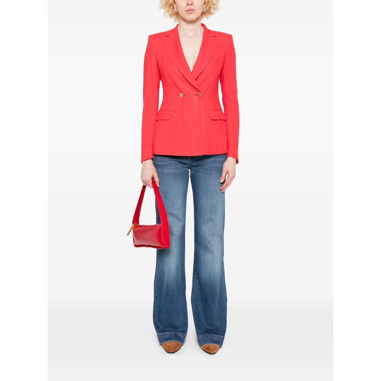 Front view with bag zipped and handles upright.