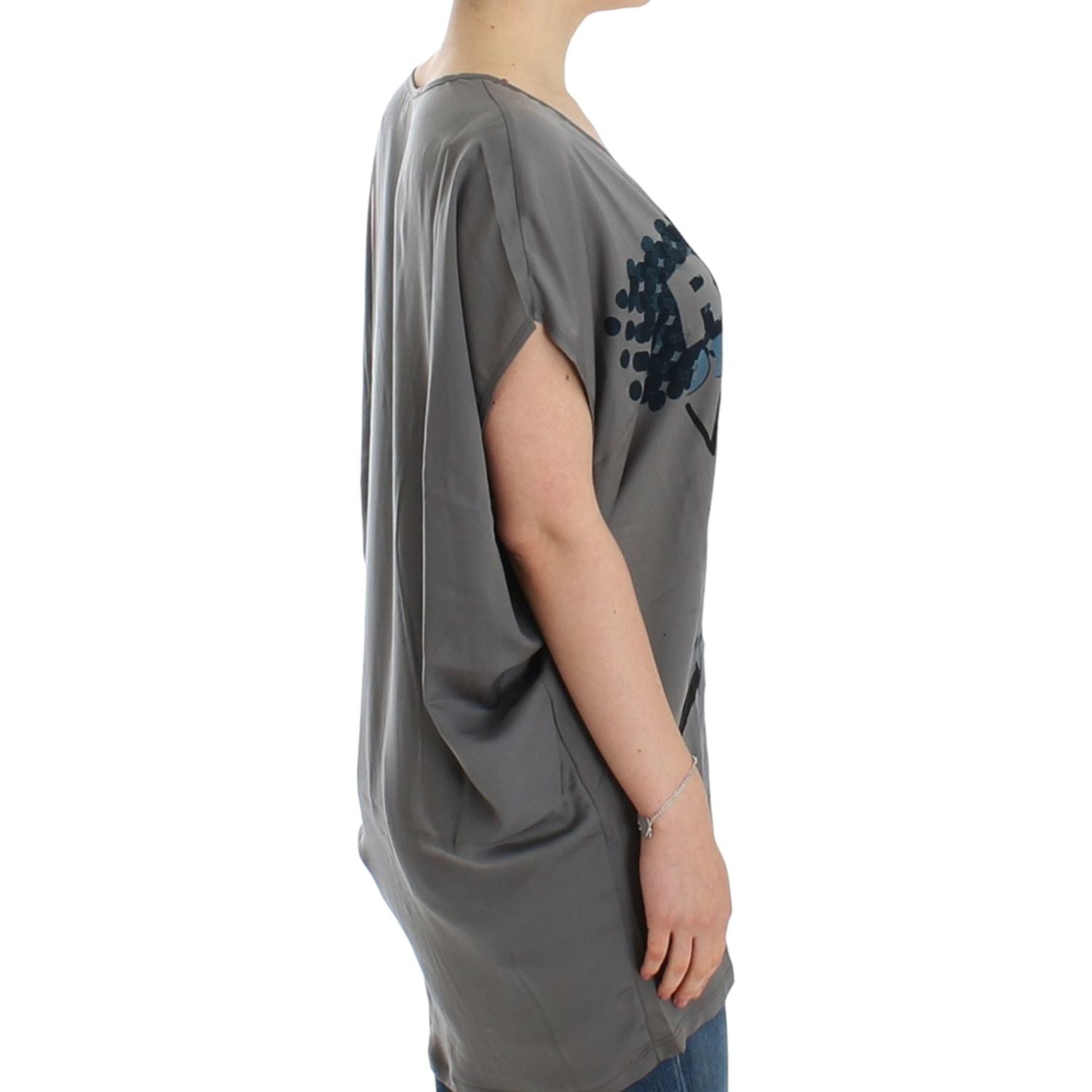 Costume National Gray V-neck long t-shirt