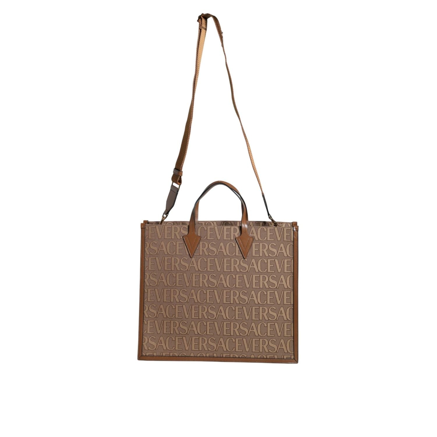 Front view with bag zipped and handles upright.
