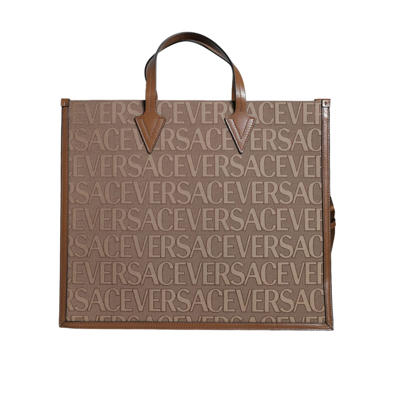 Front view with bag zipped and handles upright.