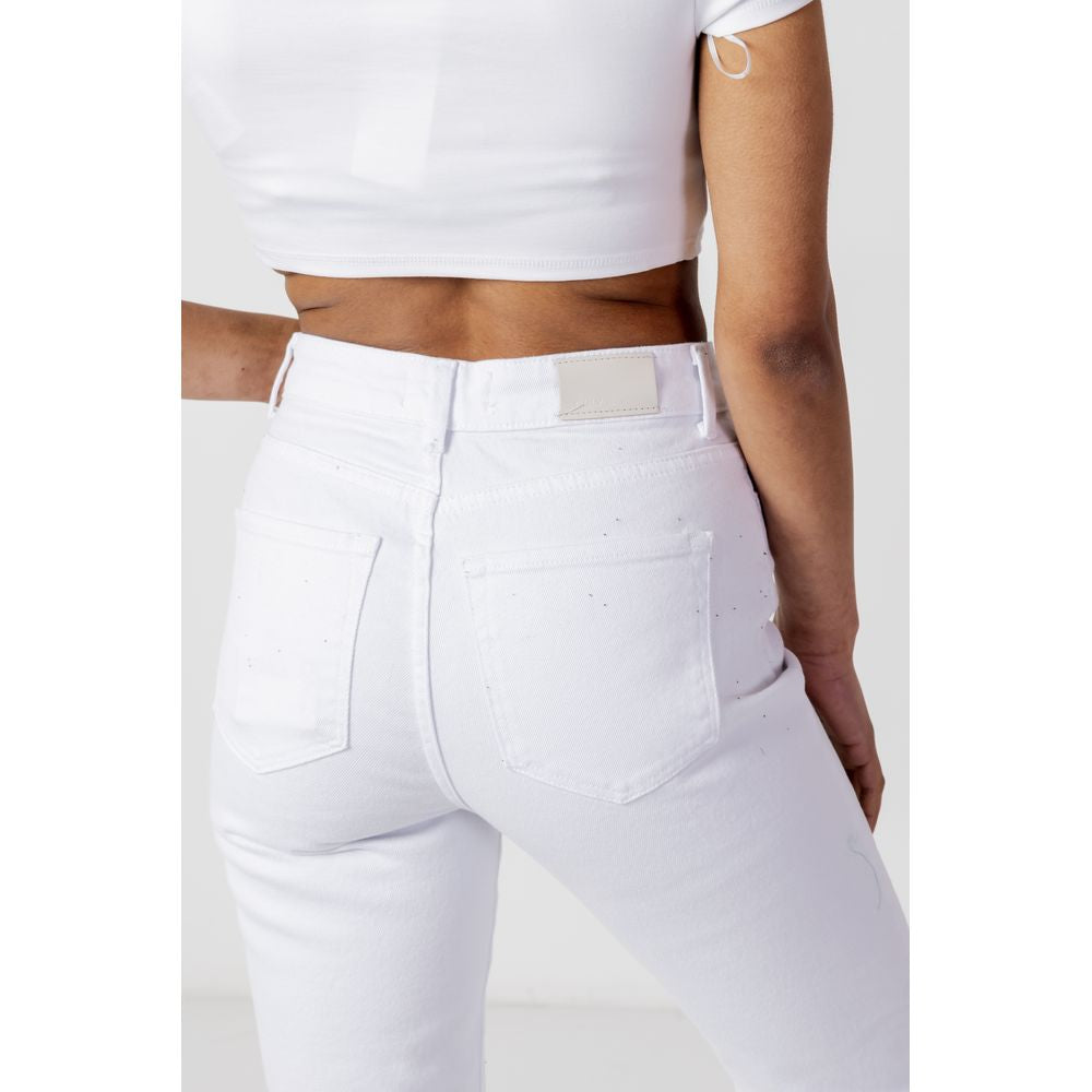 Only White Cotton Mom Jeans