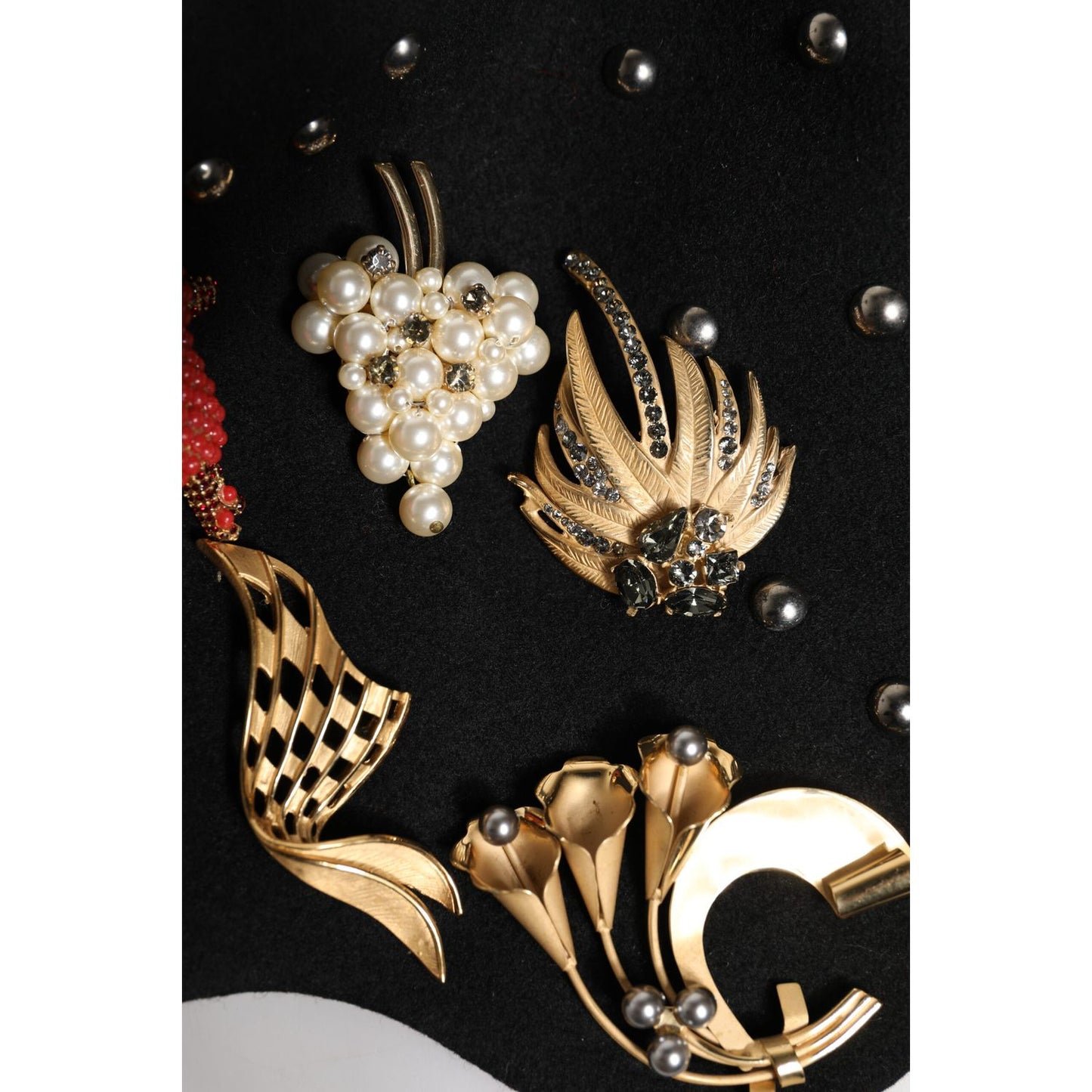 Dolce & Gabbana Black Wool Multicolor Embellished Cloche Hat Dolce & Gabbana