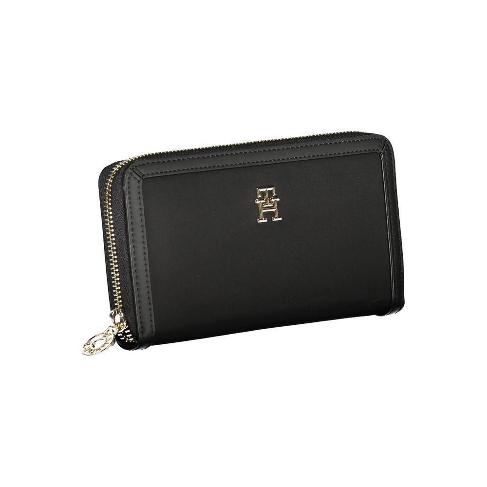 Tommy Hilfiger Chic Black Multi-Compartment Wallet TO-27151