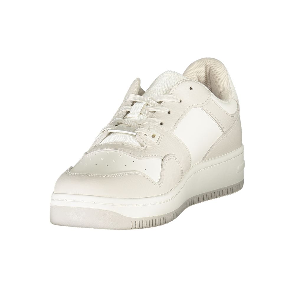 Tommy Hilfiger White Leather Men Sneaker with light grey details and branding, featuring a removable footbed for comfort.
