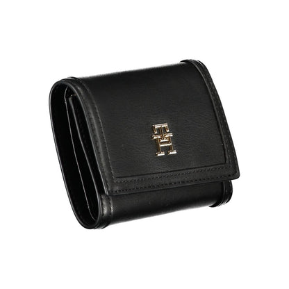 Tommy Hilfiger Black Polyethylene Wallet with logo, card slots, coin purse, zip and automatic closure, contrasting details