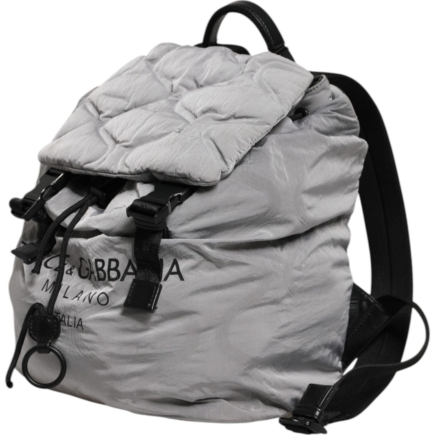 Front view with bag zipped and handles upright.