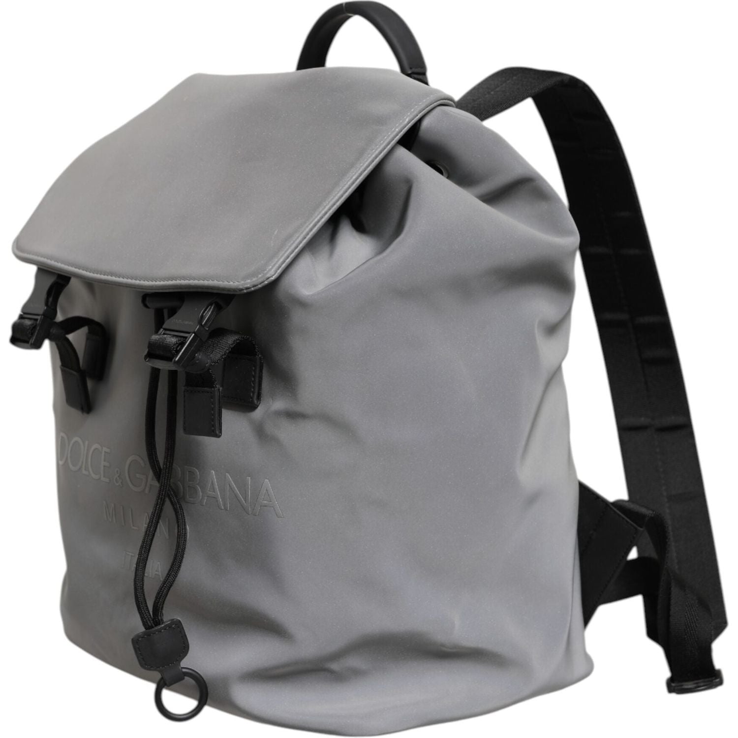 Front view with bag zipped and handles upright.