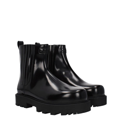 Givenchy Black Leather Ankle Boots with logo, rubber sole, round toe, and 4 cm mid heels, style: casual, MPN BH7016H1LQ001.