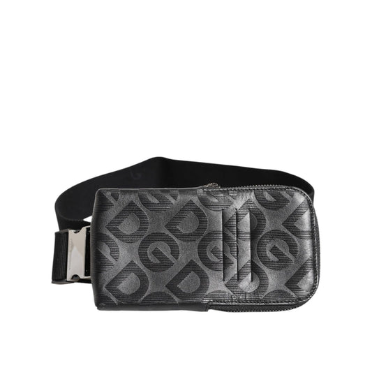 Dolce & Gabbana Gray DG Logo Mania Purse Phone Belt Waist Men Borse Bag with zip compartments and calfskin material.