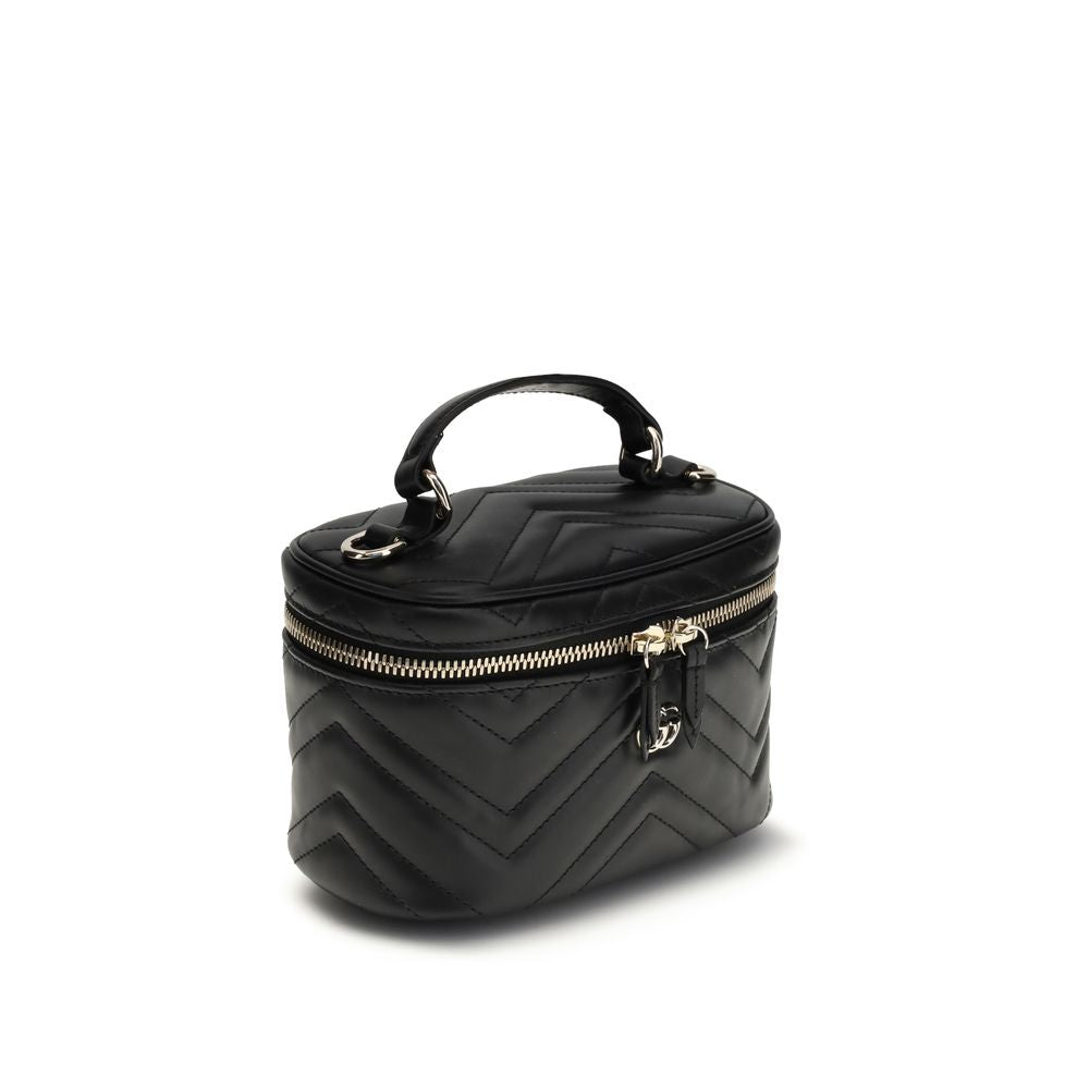 Front view with bag zipped and handles upright.