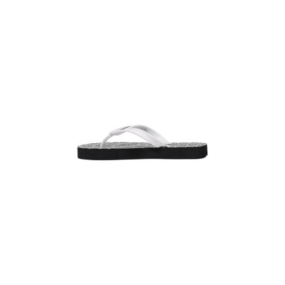 Armani Exchange Black And White Rubber Flip-Flop Sandals Armani Exchange