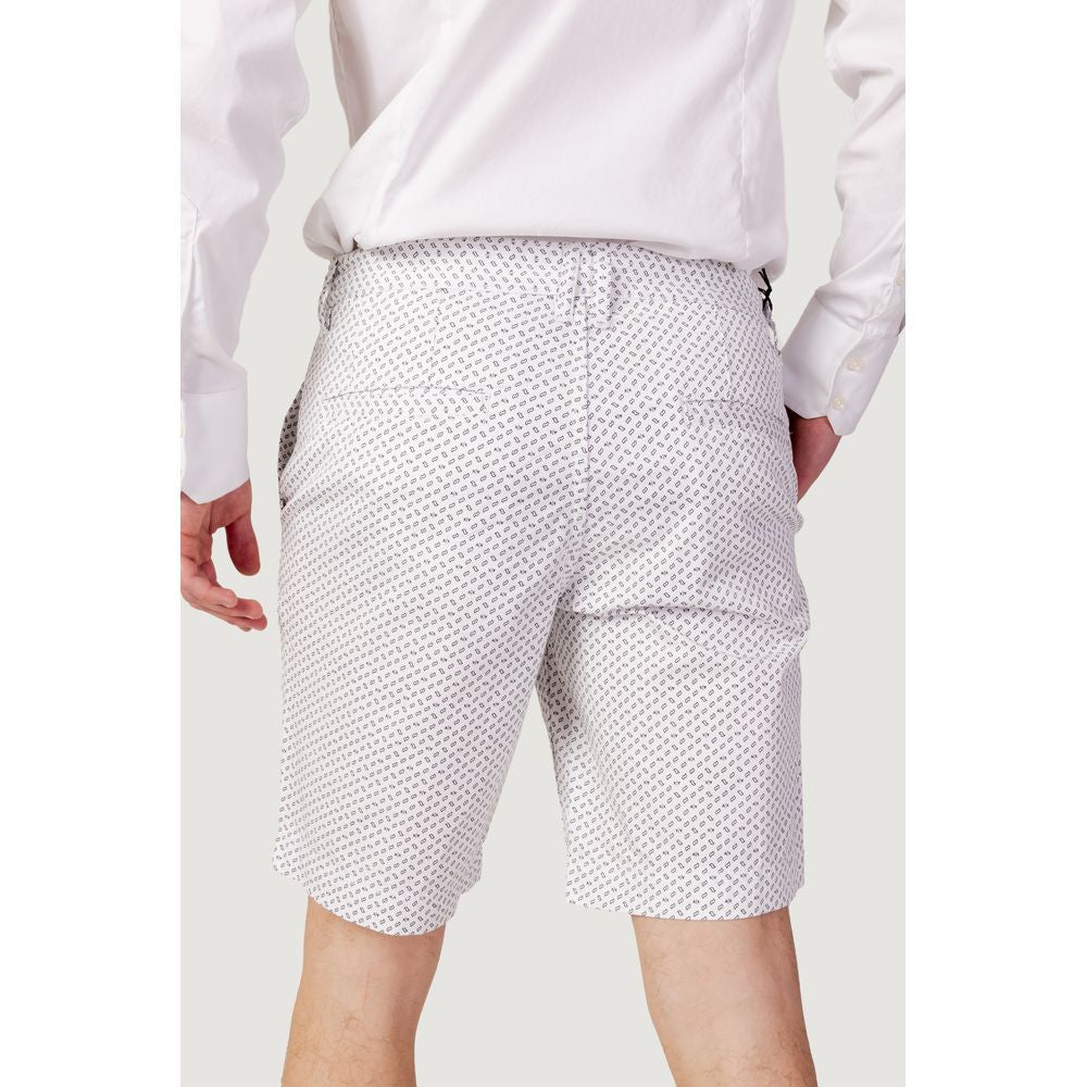 Armani Exchange White Cotton Bermuda Shorts Armani Exchange