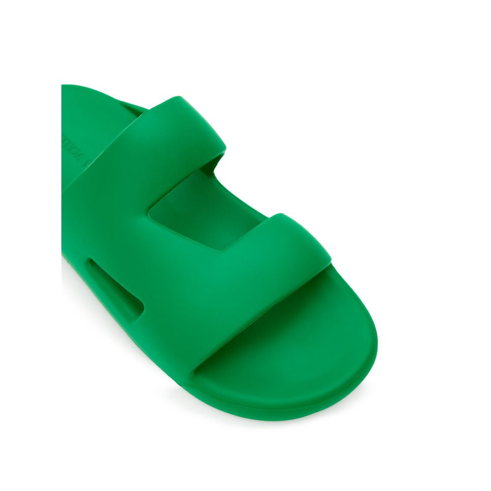 Bottega Veneta Green Cotton Slipper showing front band with two bands, tone-on-tone logo on insole, made of green gel-effect rubber.