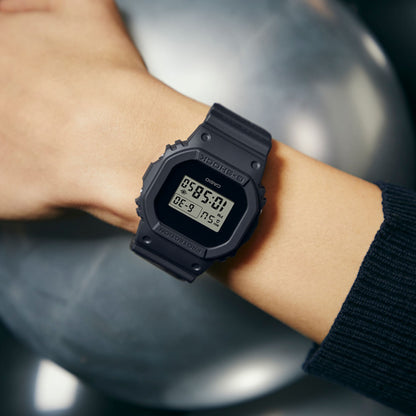 CASIO MOD. DWE-5657RE-1ER CASIO COLLECTION & VINTAGE