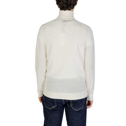Calvin Klein Jeans Cream Wool Turtleneck Calvin Klein Jeans
