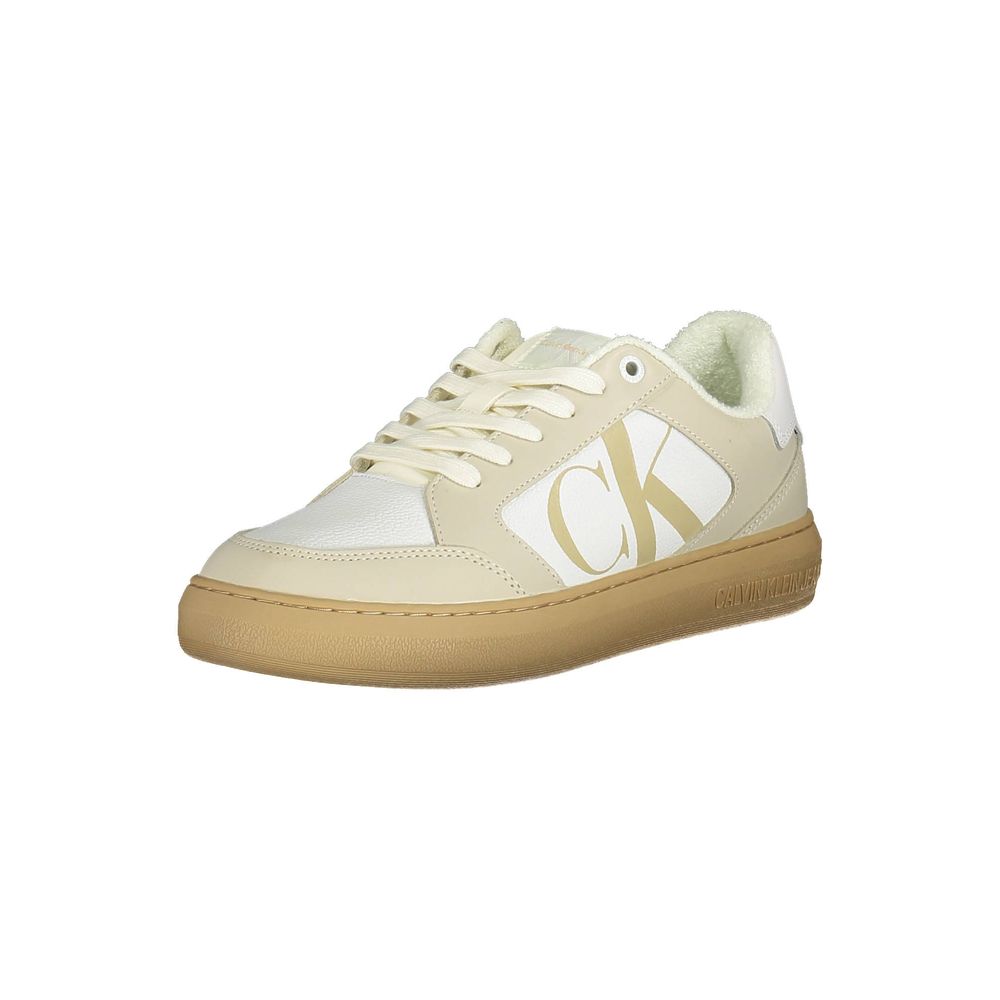 Calvin Klein White Polyester Sneaker with laces, contrasting sole, logo, and 50% recycled material. Stylish sports shoe for active wear.