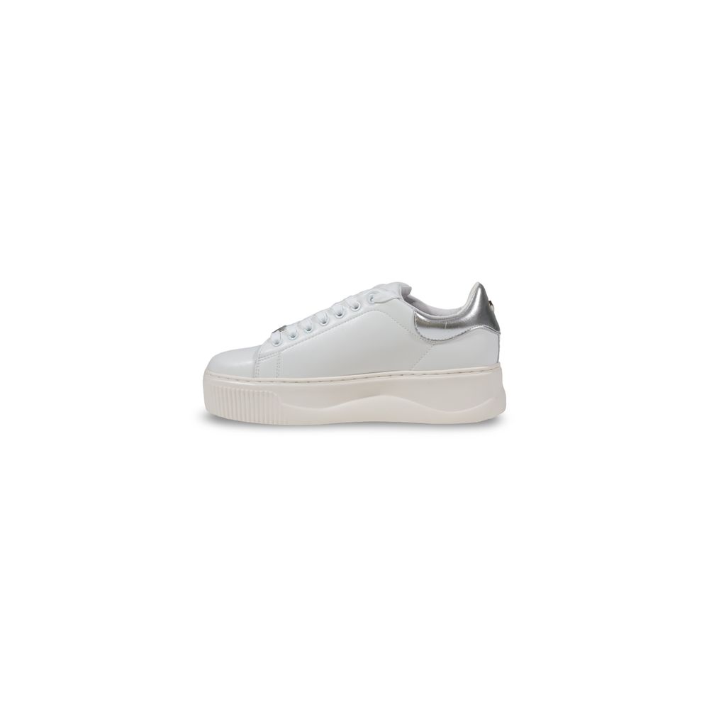 Cult White Leather Low Top Sneakers Cult