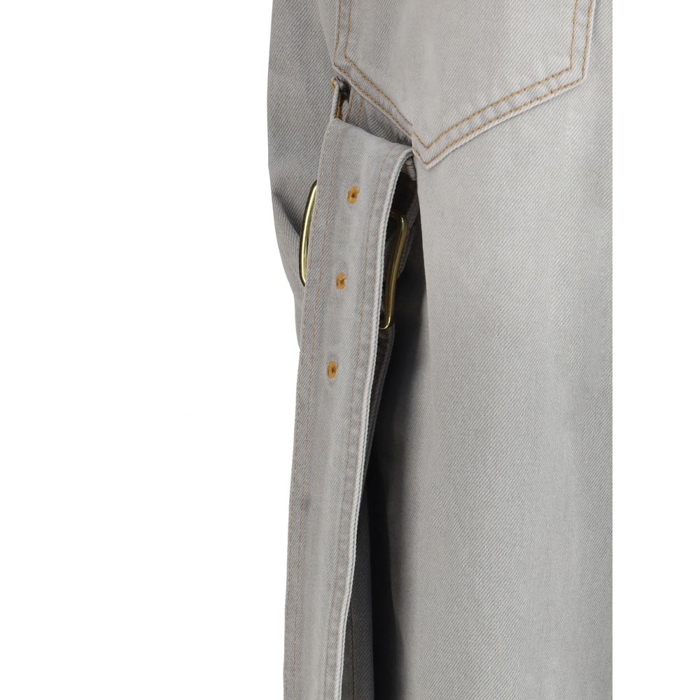 Close-up of Darkpark Gray Cotton Relaxed Fit Jeans with front zipper, button closure, and gold hardware.