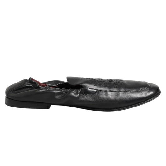 Dolce & Gabbana Black Leather Slip On Men Flat Loafers Shoes in calfskin with logo detail, lightly preowned.