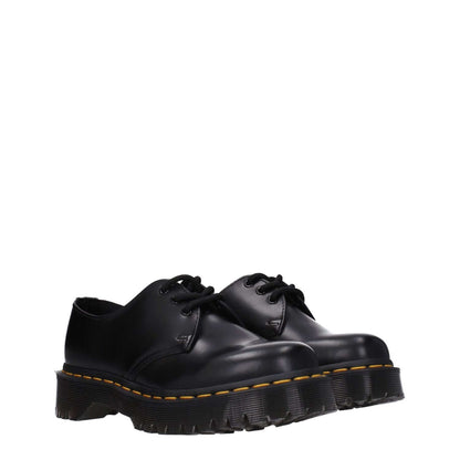 Dr. Martens Black Leather Oxfords And Derbies, casual style with lace-up closure, rubber sole, 3.5 cm mid heel, round toe.