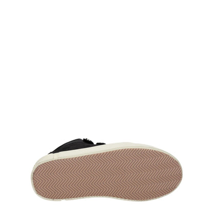 Sole view of Marcelo Burlon Black Leather Low Top Sneakers with red accents and rubber sole.