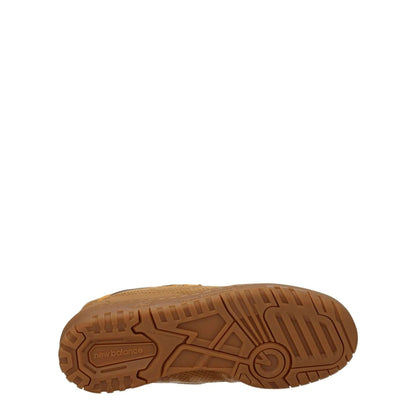 Sole view of New Balance Brown Leather Sneakers in Arizona Brown with rubber sole, product code F77832, MPN UBB550WEA.