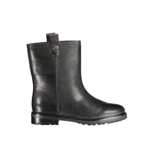 Ralph Lauren Black Leather Women Boot with logo, elegant and versatile design made of polyester, leather, and polyethylene.